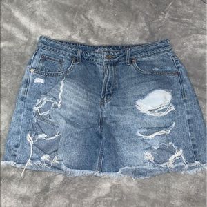 cute ripped jean shorts
